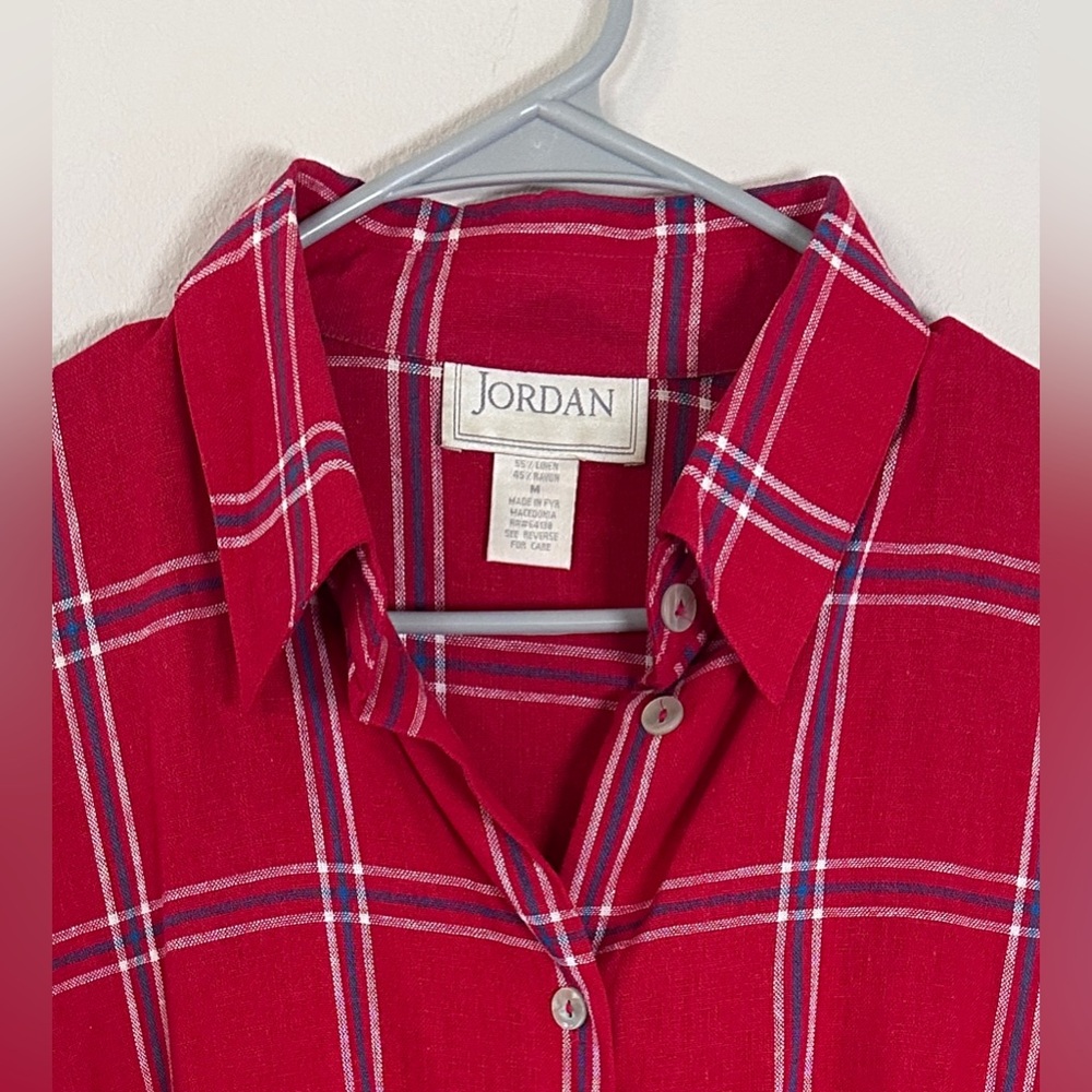 Vintage Jordan women’s Red Plaid Shirt long sleeve size medium linen blend